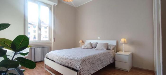 2 Bedroom Gem Near Fast Wi Fi Kademy House Milan