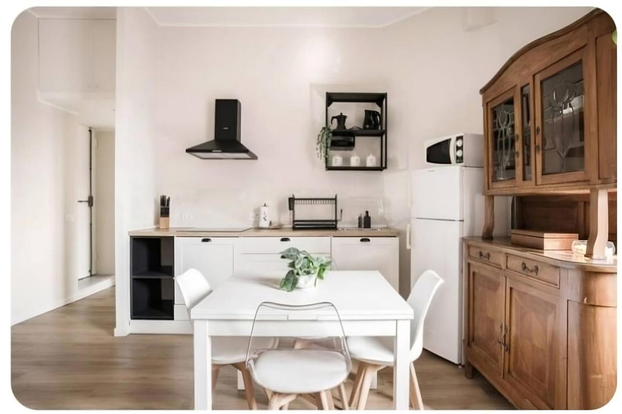 2 Bedroom Gem Near Fast Wi Fi Kademy House *