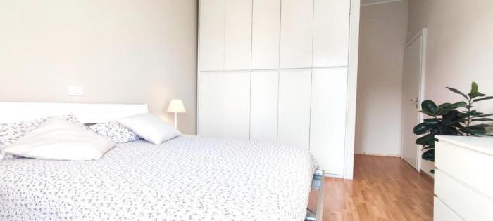 2 Bedroom Gem Near Fast Wi Fi Kademy House Apartment Milan